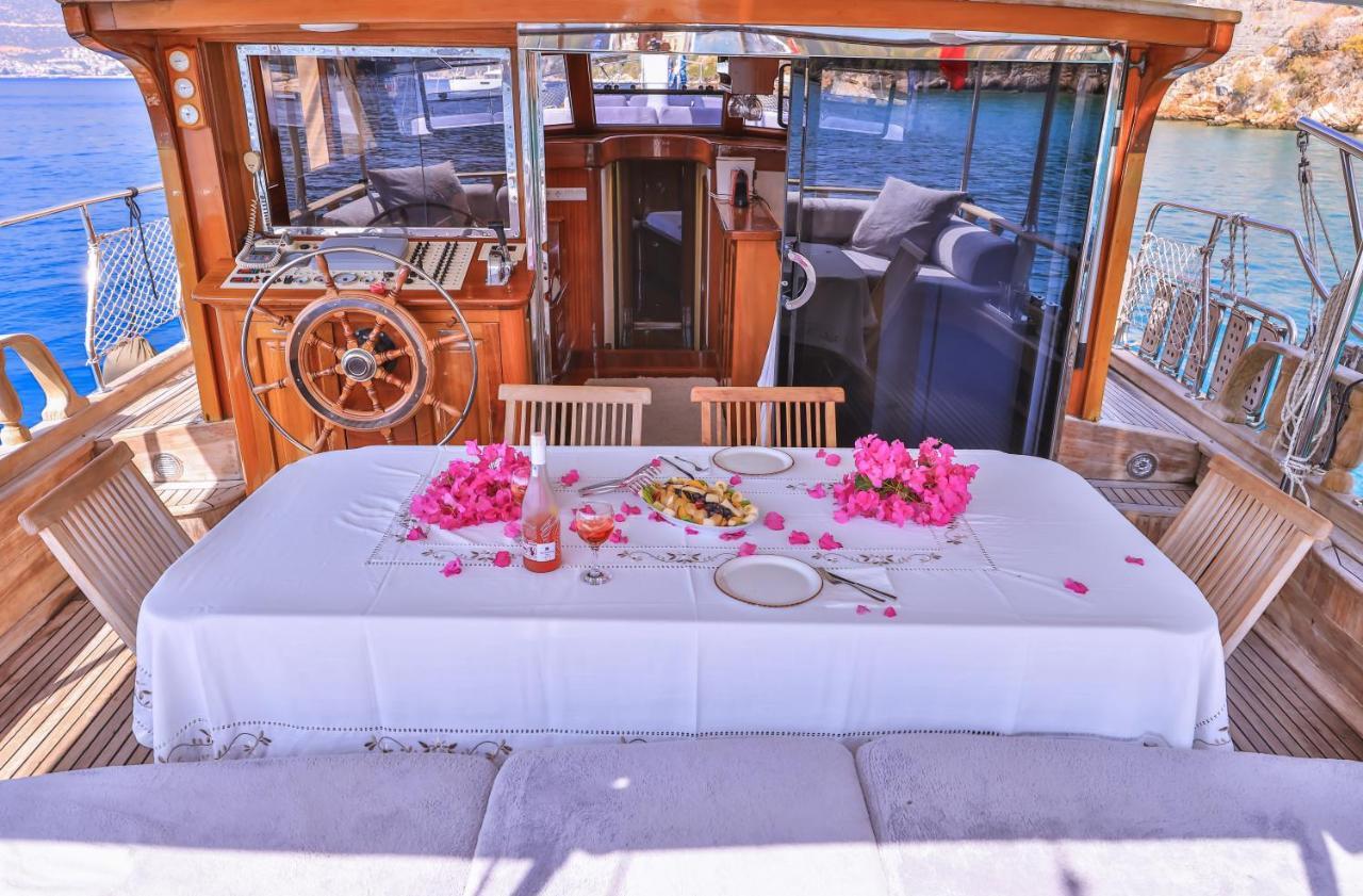 Отель Blue Cruise Каш Экстерьер фото